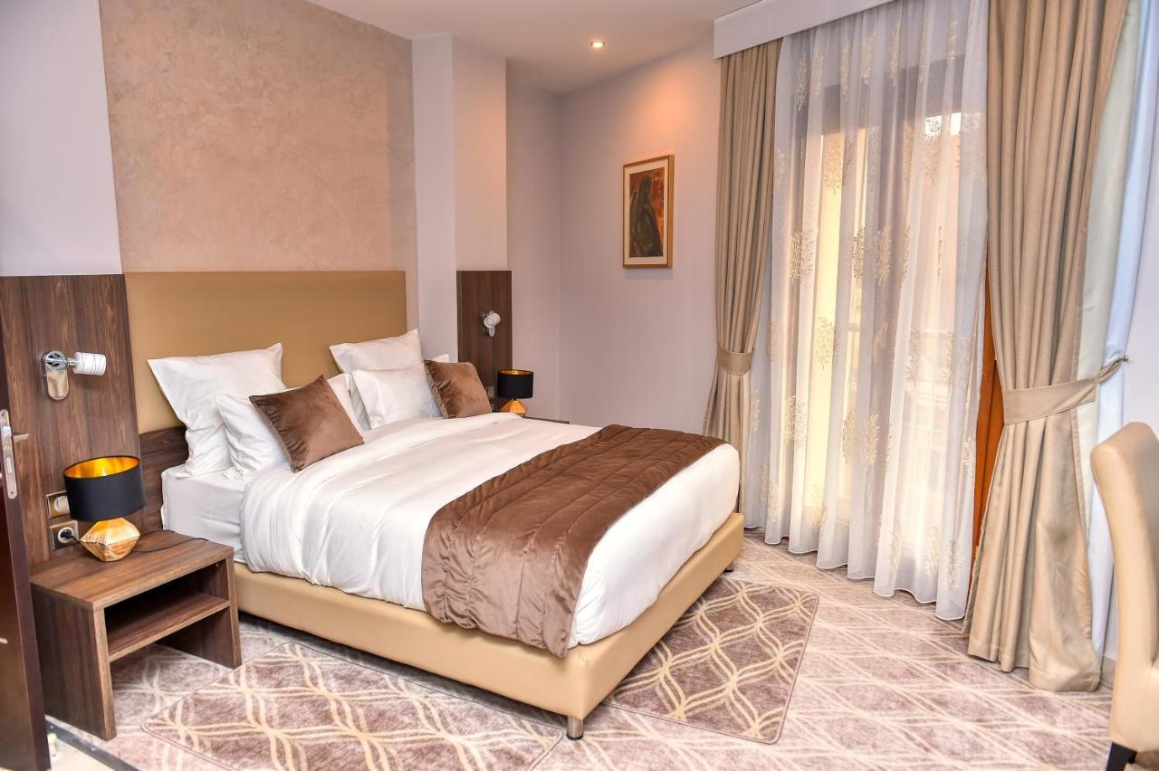 Mf Hotel Oran Bir El Djir Exterior photo
